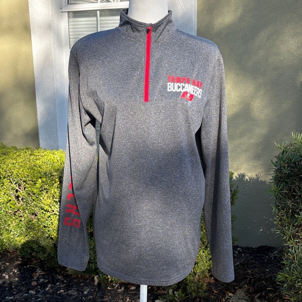 Tampa Bay Buccaneers NFL Team Apparel 1/4 zip pullover shirt